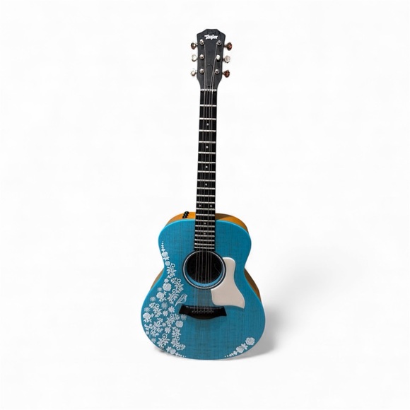 American Girl Other - American Girl Taylor Guitar, Teeney's Accessory 10.5" Plays 3 songs